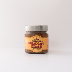 Misi Badem Ezmesi İkilisi